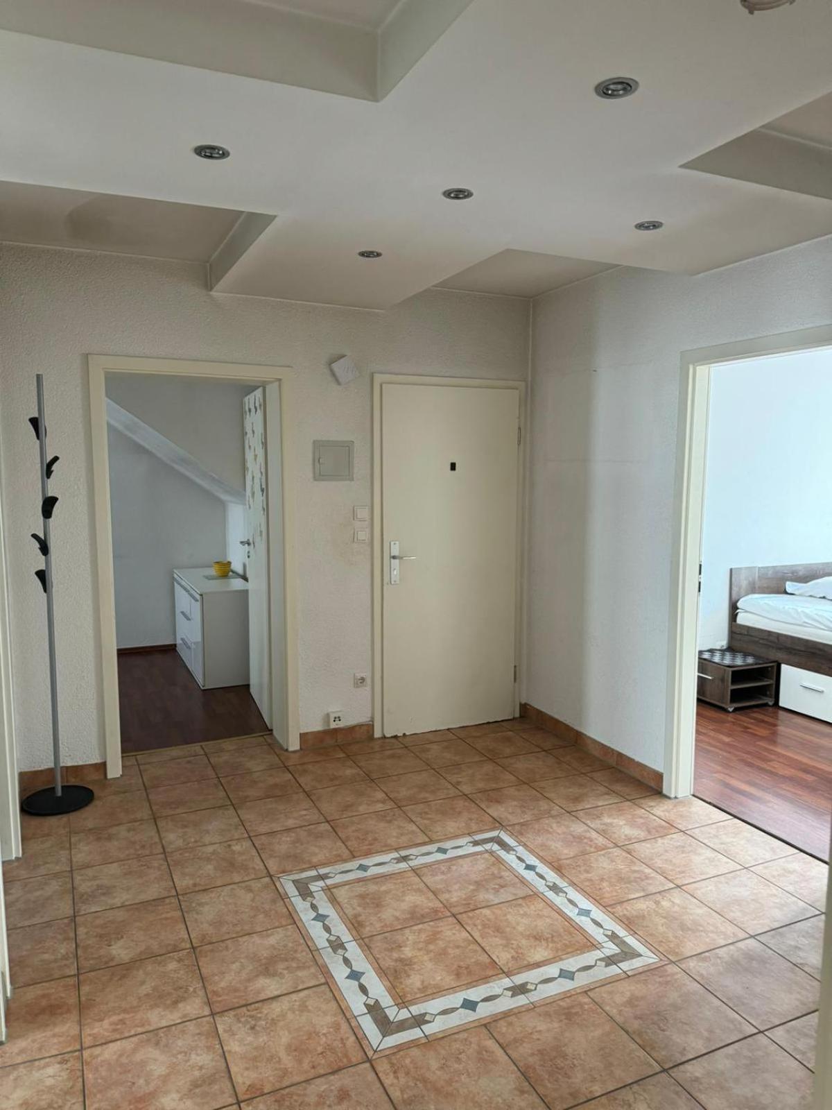 Schwalbacher Residenz Frankfurt am Main Kamer foto